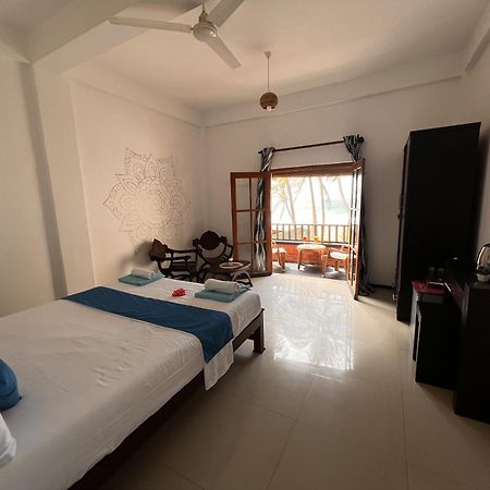 Prana Beach Hotel Ex Guli 히카두와 외부 사진