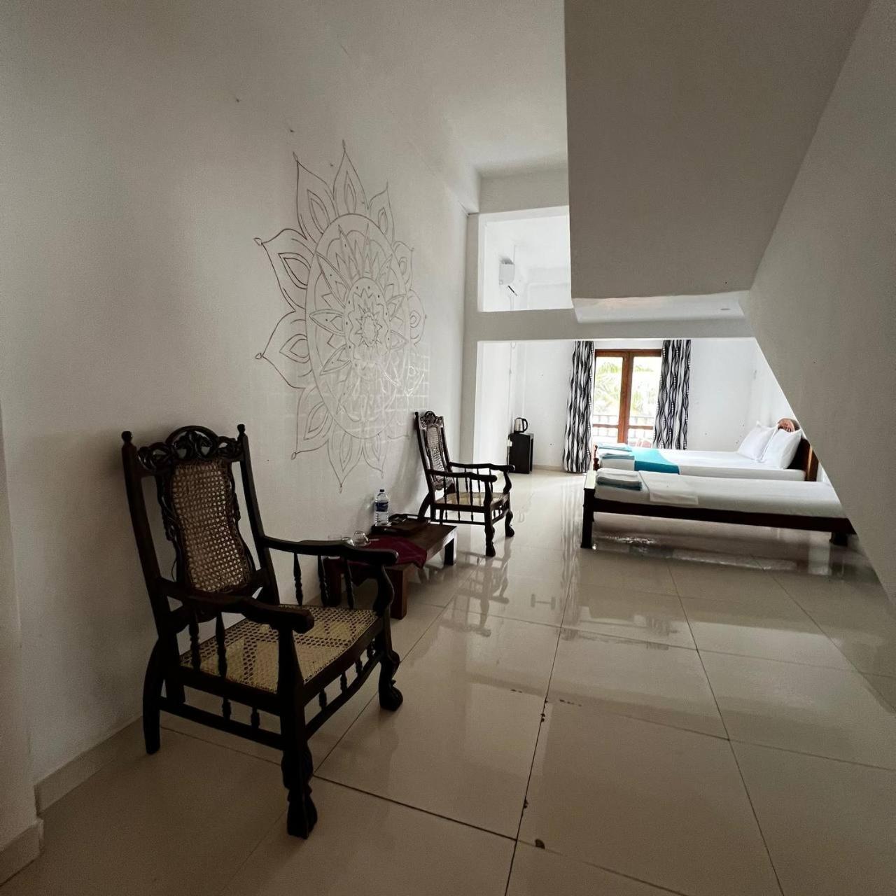 Prana Beach Hotel Ex Guli 히카두와 외부 사진